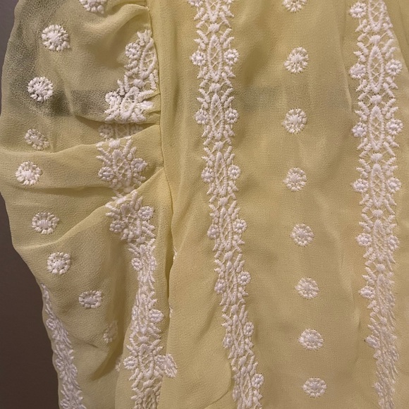 Yellow bodysuit with pattern size small - Picture 2 of 2